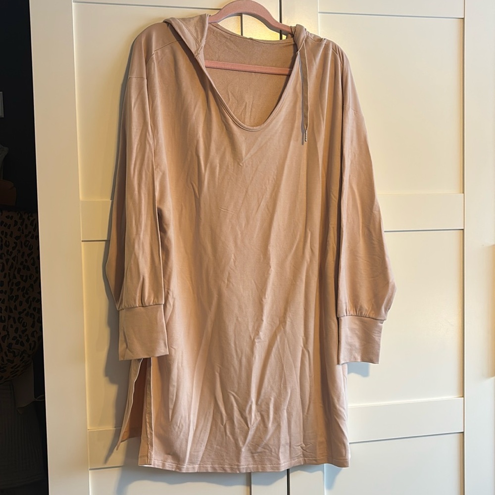 HALARA - Light pink Tunic